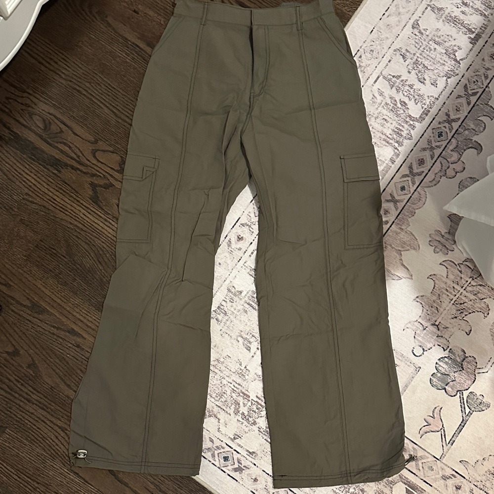 W Olive Cargo Pants